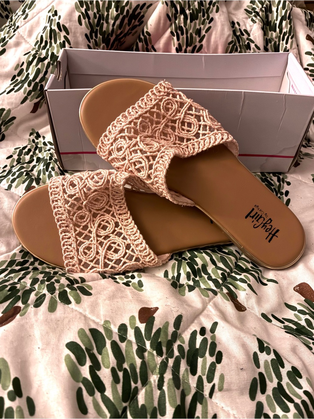 Corkys Footwear Hey Beach Women's Crochet Flat Slip-On Sandal